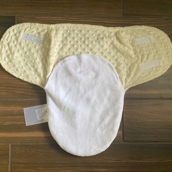 Like new!! Little Dreamer Sleep Sack - Picture 6 of 7